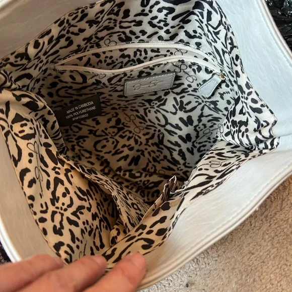 Jessica Simpson Gray Shoulder Bag with Metallic Detail - Picture 9 of 11